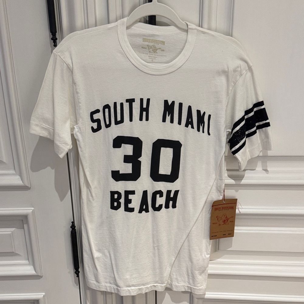 True Religion South Miami 30 Beach Tee - White and Black